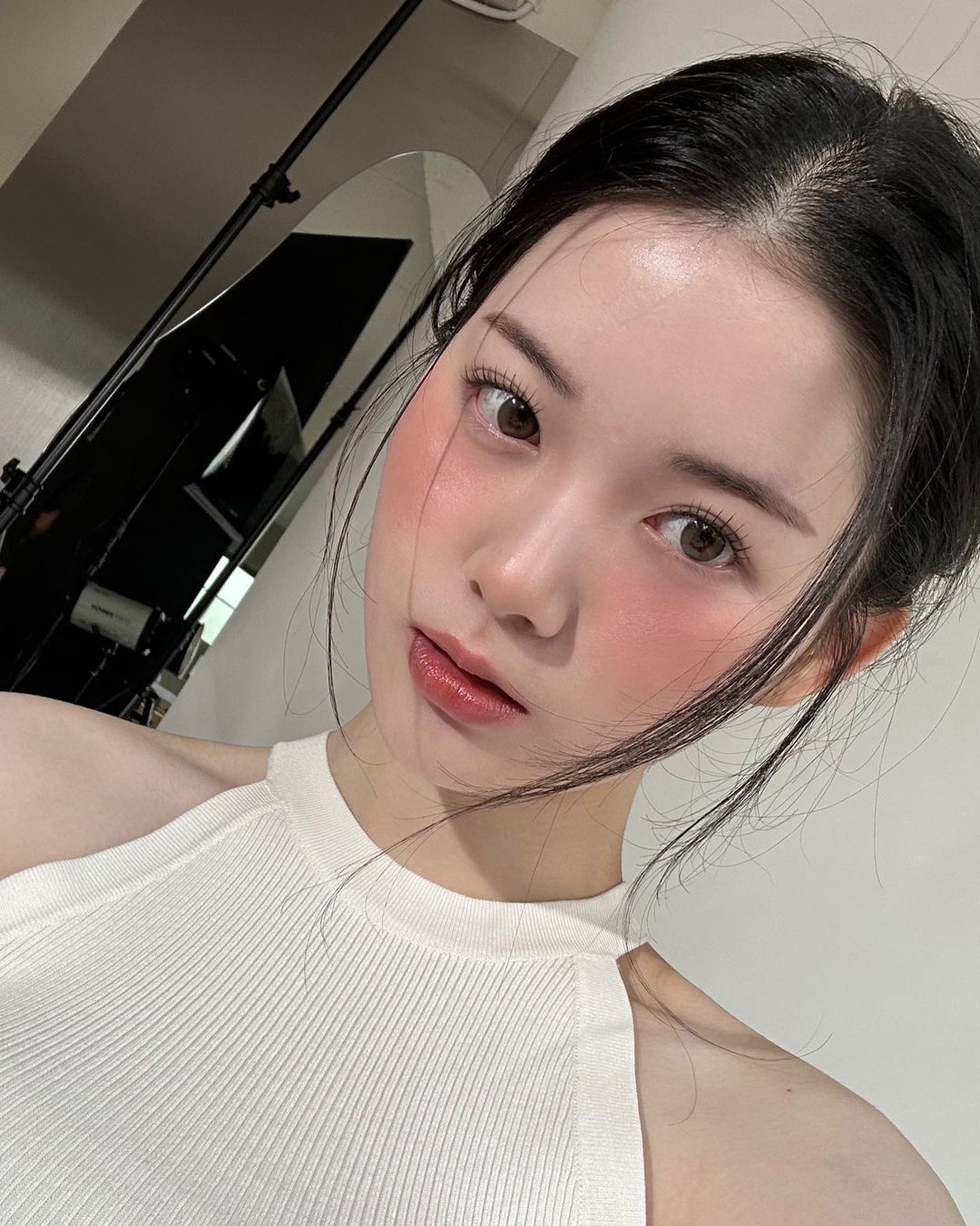 Trang điểm mắt phong cách Igari