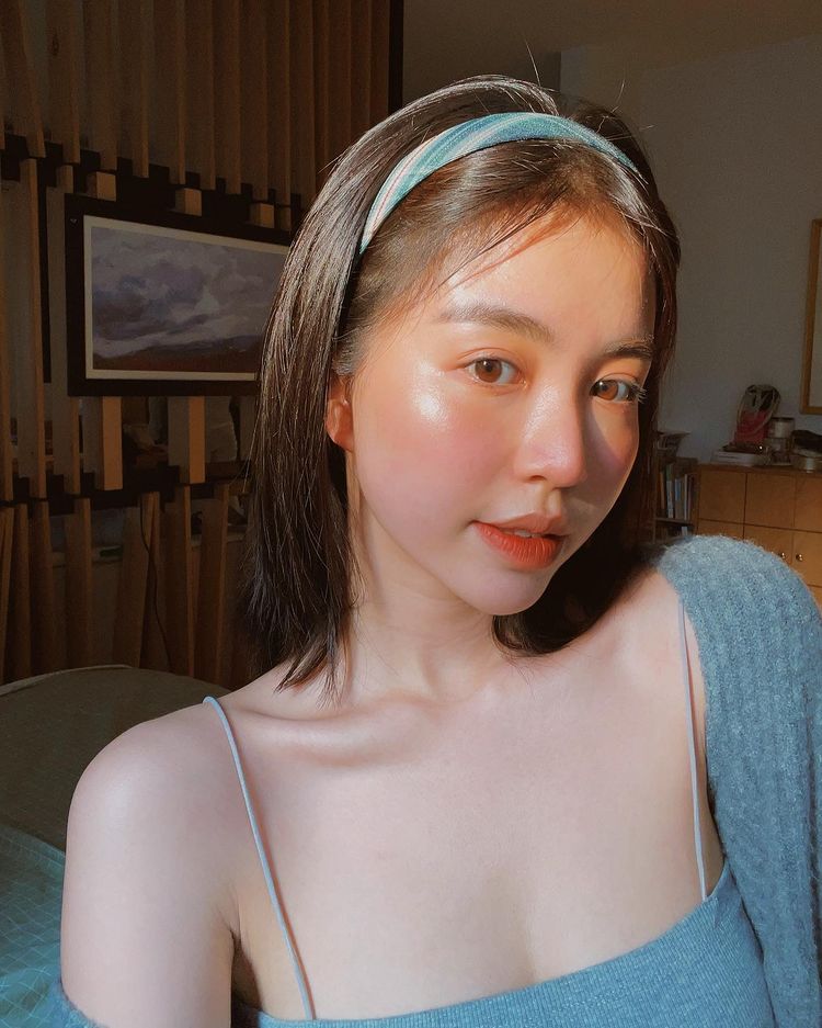 Stress gây bùng phát mụn