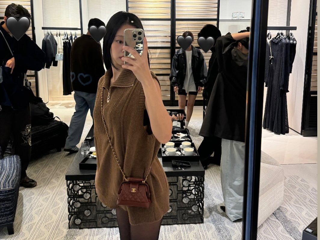 Jennie tại Paris