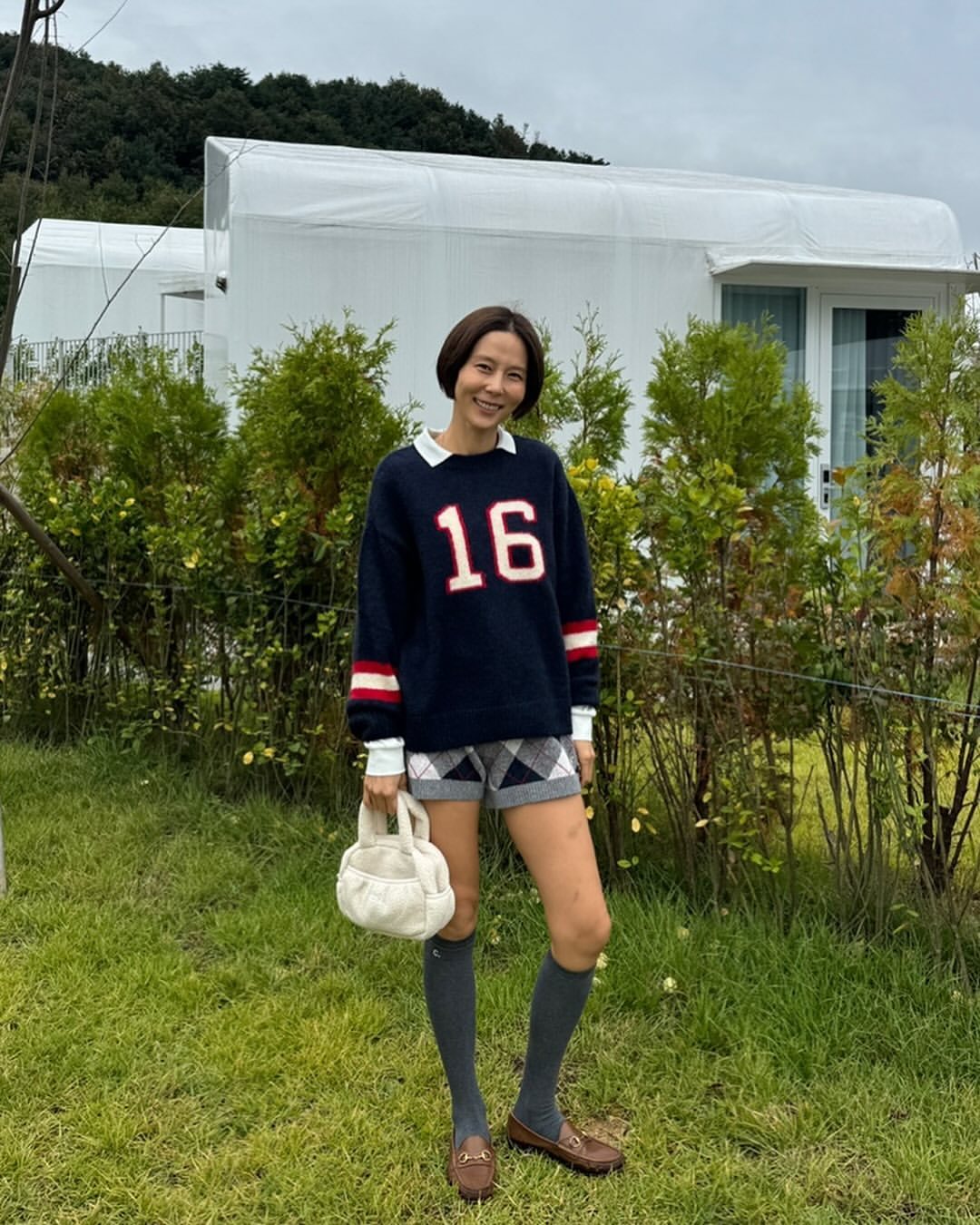Quần shorts họa tiết argyle